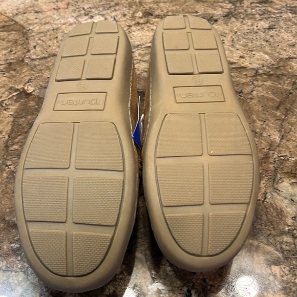 Size 13 Puritan leather slippers - Picture 2 of 2